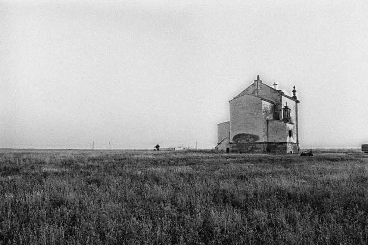 »Die Kapellenkirche ›Igreja da Ermida‹ in Porto Alto«, Portugal, 20. Juli 1986, Foto © Friedhelm Denkeler