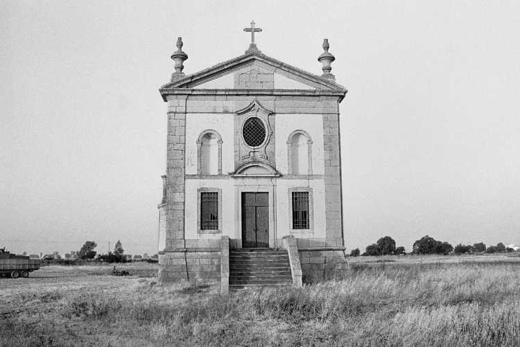 »Die Kapellenkirche ›Igreja da Ermida‹ in Porto Alto«, Portugal, 20. Juli 1986, Foto © Friedhelm Denkeler